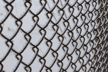 wire mesh fence wire in the winter inei