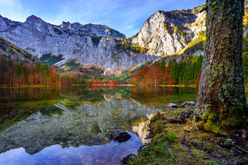 Fototapeta na wymiar Lake Langbathsee in Upper Austria in autumn.