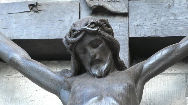 The statue of the crucified Christ.