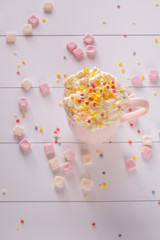 Trinkschokolade mit Sahne 