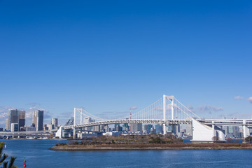 昼間のレインボーブリッジ