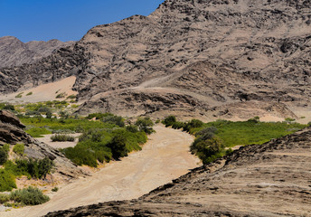 Etosha-Nationalpark Berg Landschaft in Namibia Südafrika
