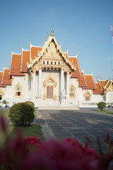 Fototapeta na wymiar marble temple in bangkok thailand