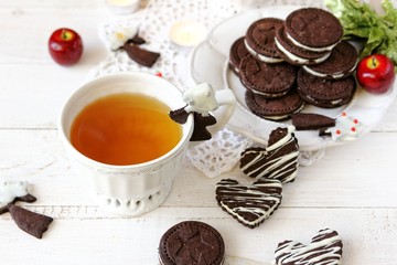 Chocolate sandwich cookies with cream