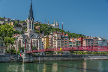 Fototapeta na wymiar Vue générale du Vieux Lyon et Fourvière, Lyon, France