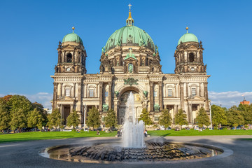 Obraz premium Katedra Berlińska, niemiecki Berliner Dom na Wyspie Muzeów, Berlin, Niemcy