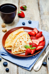 Crepes with strawberries