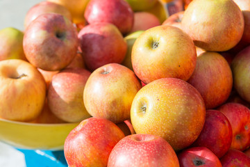 Fototapeta na wymiar fresh apples ready to eat from farm