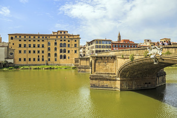 Fototapeta premium Arno river in Florence, Italy