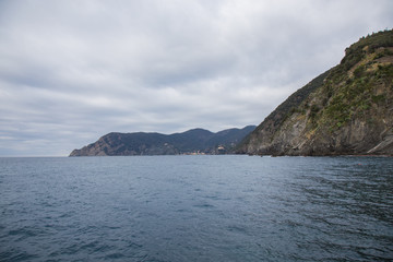 Fototapeta na wymiar Cliff of the Ligurian coast.