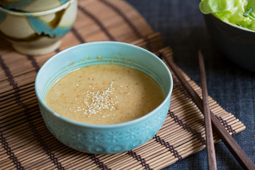 Sesame salad dressing