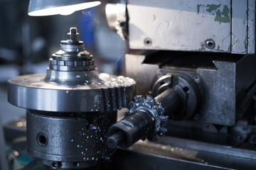 Metalworking industry, tooth gear wheel machining by hob cutter mill tool