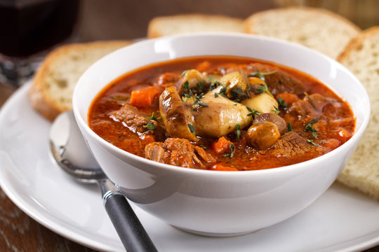 Hot stew with mushrooms