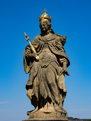 Fototapeta na wymiar Statue von Kunigunde von Luxemburg in Bamberg