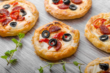 Puff pastry mini pizza