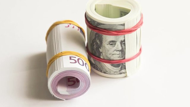 twisting the euro and the dollar