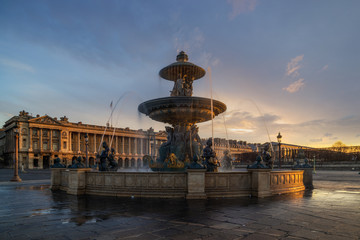 Fototapeta na wymiar Fountain at Place de la Concorde in Paris