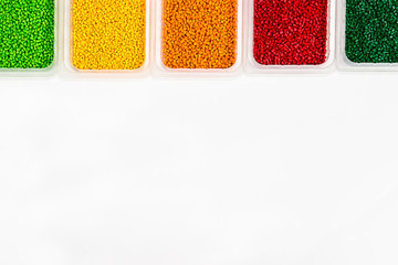 Polymeric dye. Colorant for plastics. Pigment in the granules.
