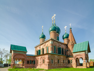 Fototapeta na wymiar Church of St. John Chrysostom in Yaroslavl, Russia.