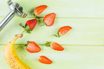 Banana and strawberry smoothie, inredients