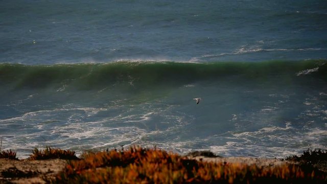 4x Real Slow Motion - Huge Waves At Portuguese Coasts - 100fps - Graded and stabilized version. Watch also for the native material, straight out of the camera.