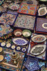 Colorful dish souvenirs in a shop in Morocco