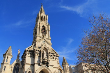 Fototapeta premium Eglise Sainte Perpétue à Nîmes, France 