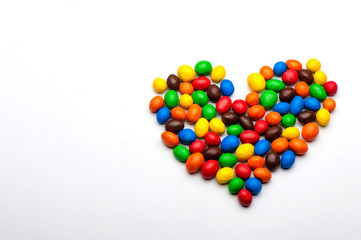 конфеты в форме сердца