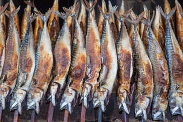 Steckerlfisch auf Jahrmarkt