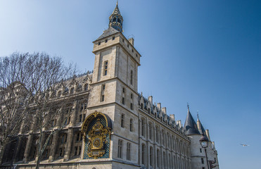 Paris, Palais de la conciergerie, tour et horloge
