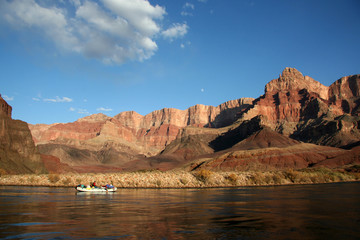 Fototapeta na wymiar Rafting the Colorado