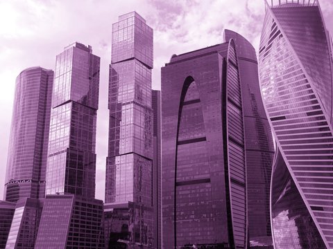 НЕБОСКРЁБЫ,СОВРЕМЕННАЯ АРХИТЕКТУРА,ФИОЛЕТОВЫЙ ФОН,МЕГАПОЛИС,СТЕКЛО,БЕТОН,СТЕНЫ,НЕБО