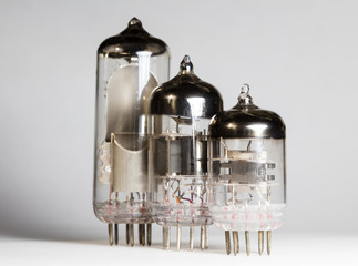 vacuum tube, radio