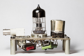 vacuum tube, radio