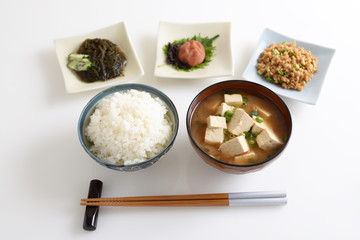美味しそうな和風朝食
