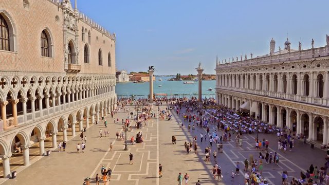 time lapse of Locals and tourist at Piazza San Marco, the principal public square of Venice, Italy,