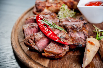Sliced meat with sauce