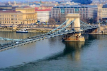 Birdge in Budapest, Hungary. Fot. Konrad Filip Komarnicki / EAST NEWS Wegry 22.02.2015 Most na Dunaju widoczny ze wzgorza Gellerta w Budapeszcie.