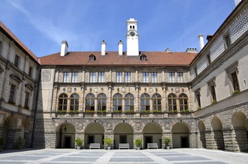 Obraz premium Architecture from Nelahozeves chateau and blue sky