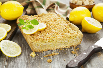 Delicious lemon pie