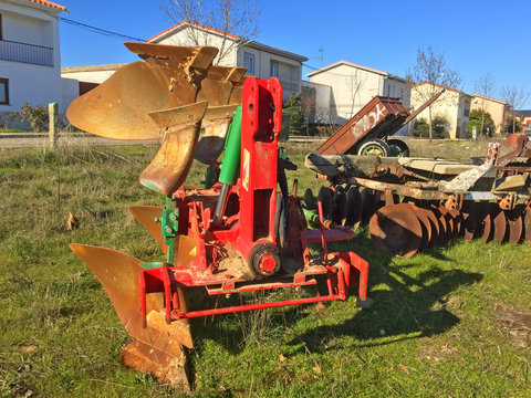 Ancient agricultural machinery