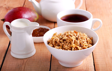 Muesli with fruit and nuts