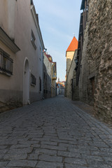 Fototapeta na wymiar Laboratooriumi street in old town of Tallinn