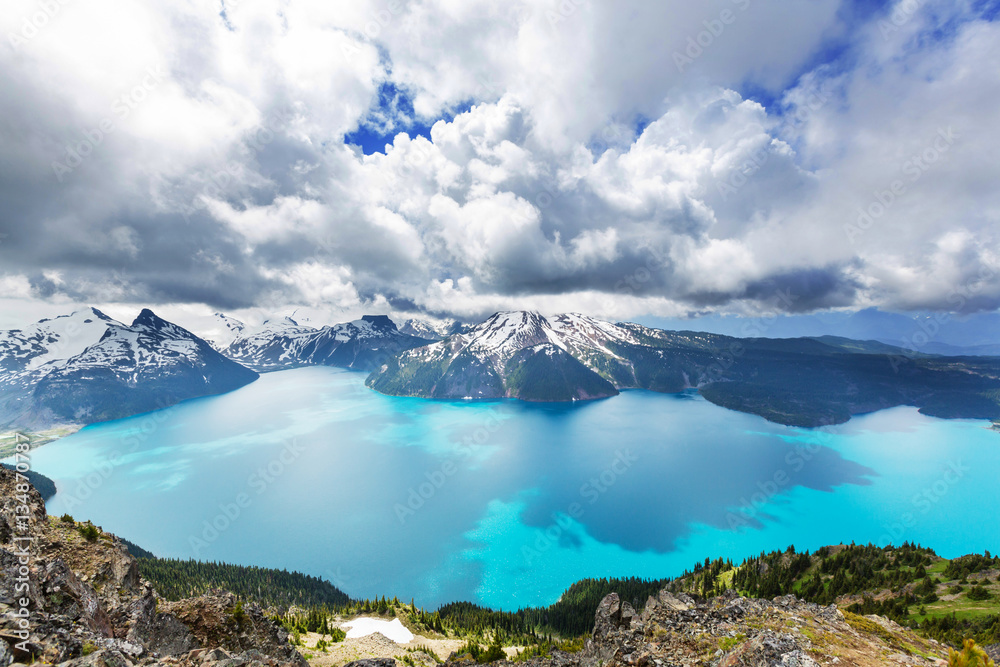 Wall mural garibaldi lake