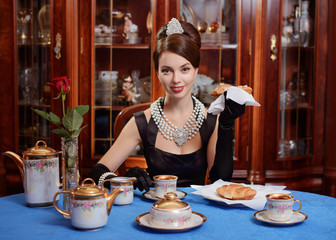 Beautiful girl at the image from classic film