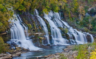 Fototapeta na wymiar Twin Falls Rock Island State Park Tennessee