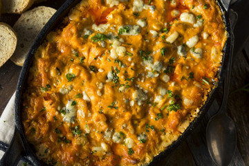 Homemade Buffalo Chicken Dip