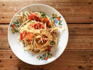 Green papaya salad (Som Tam)