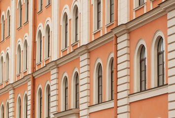 Fototapeta na wymiar windows with moldings in an old building
