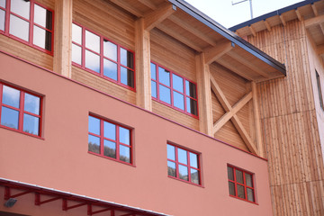 finestra, finestre, porta,portone,porta vetro,porta garage, portone garage, finestre vetro, vetri,